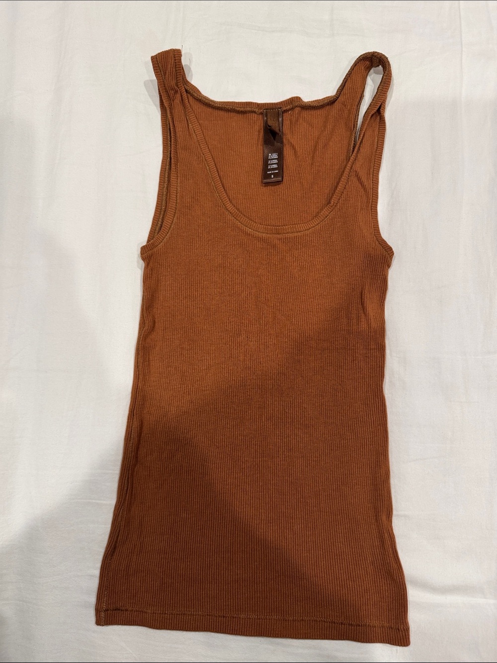 SKIMS Ribbed Tank Top in Rust
